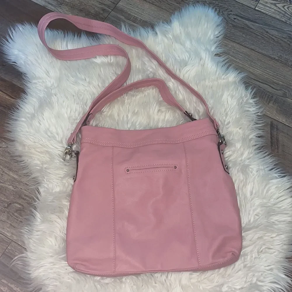 B. Makowsky Alexis Pink Fringe Leather Shoulder Crossbody Bag